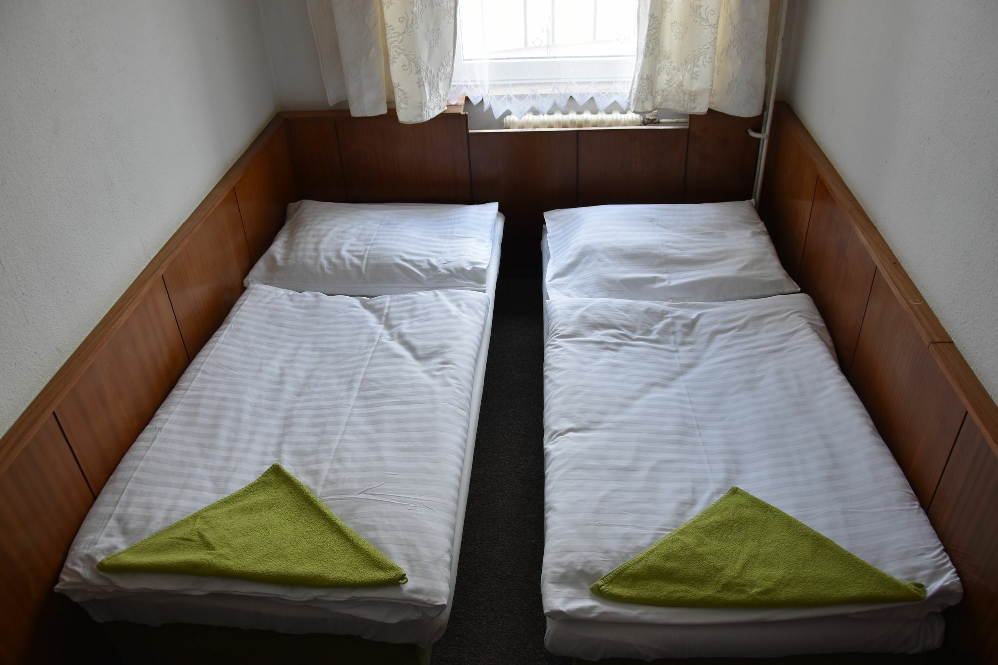 Hotel Alexander Praag Buitenkant foto