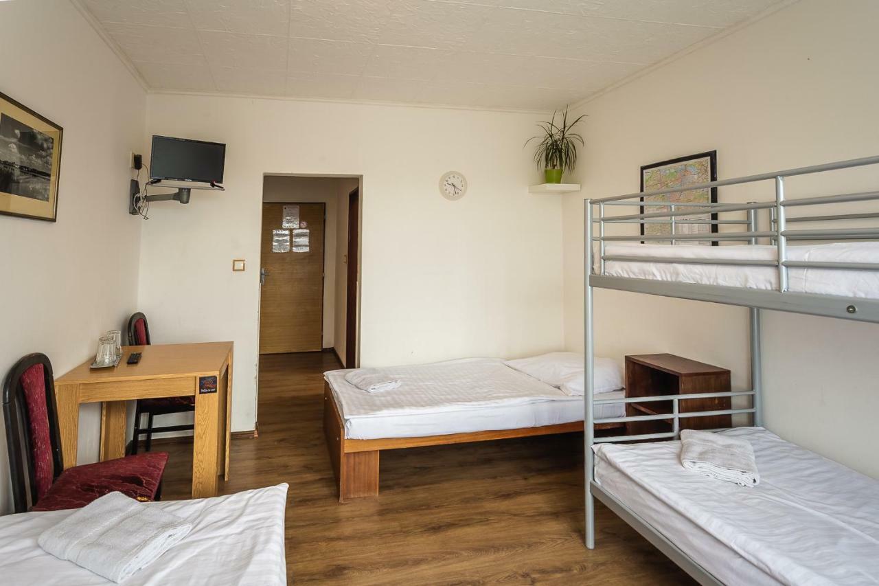 Hotel Alexander Praag Buitenkant foto